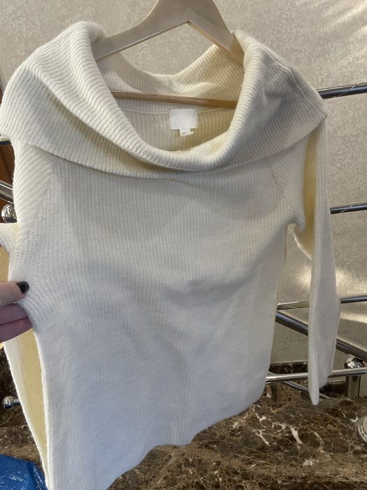 Жіночі кардигани світира