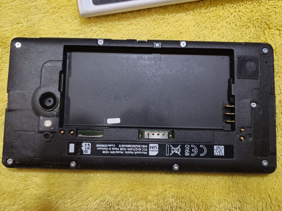 Nokia Lumia 735 używana