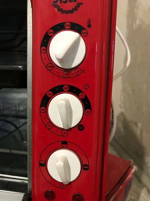 Электропечь/ электрическая печь духовка/ електрична піч/ духова шафа