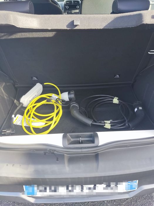 Dacia Spring Essential com 11mil kms e IVA dedutivel
