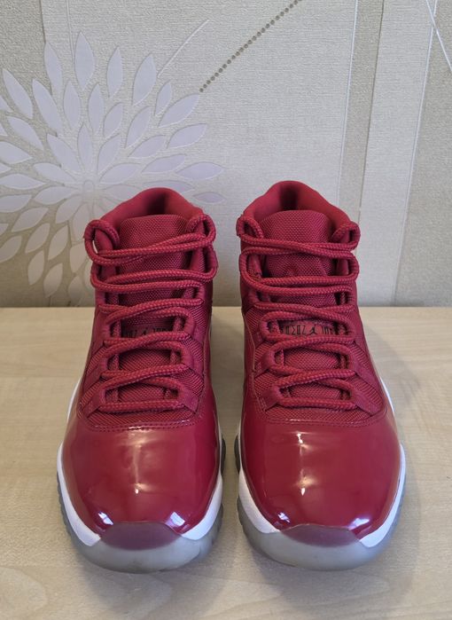 Чоловічі кросівки Air Jordan 11 Retro оригінал р.41