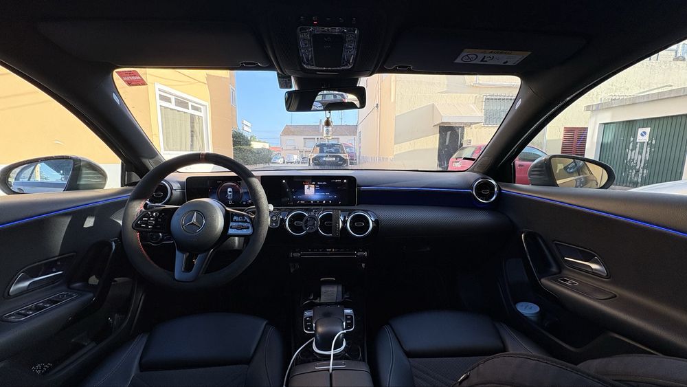 Mercedes-Benz A 180 d | 2020 | A180d AMG Line