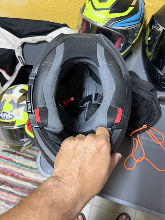 Capacete modular