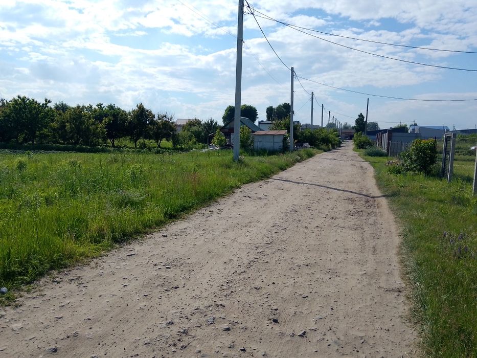 Земельна ділянка по пров. Малиновий