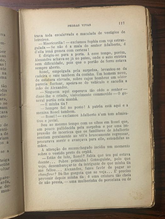 "Pedras Vivas" de M. Maryan