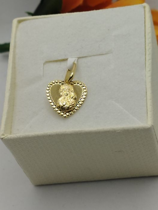 Złoty wisiorek serce, medalik złoto 333