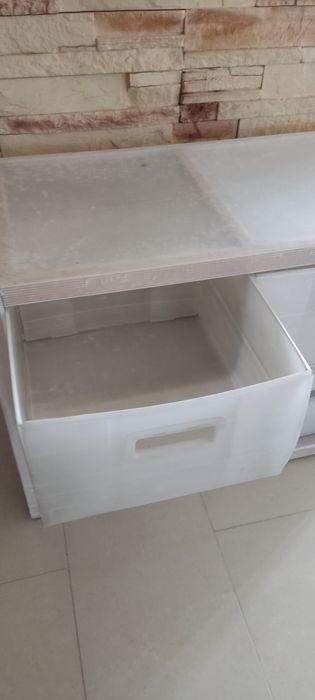 Szafka/regał z szufladami Ikea Vestby