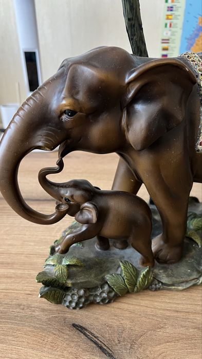 Статуетка Слон і слоненя
