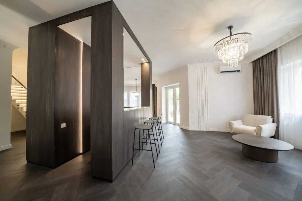 73 VIP будинок з теплим басейном банкетним залом для свят Віта поштова