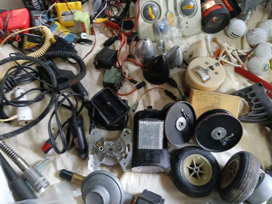 Vendo material de aeromodelismo