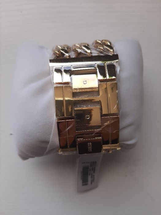 Zegarek Guess nowy w pudełku