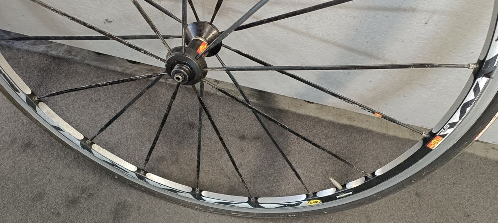 Roda KSYRIUN SL Frente