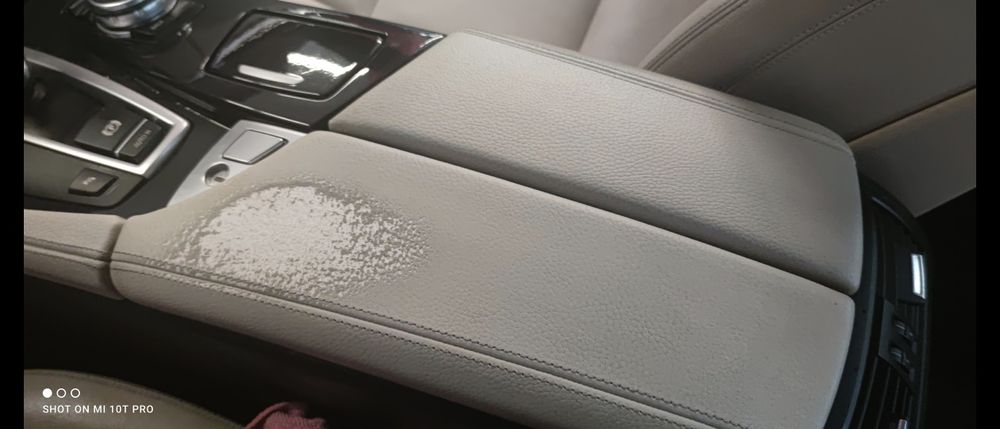 Renowacja tapicerki skórzanej  naprawa skóry