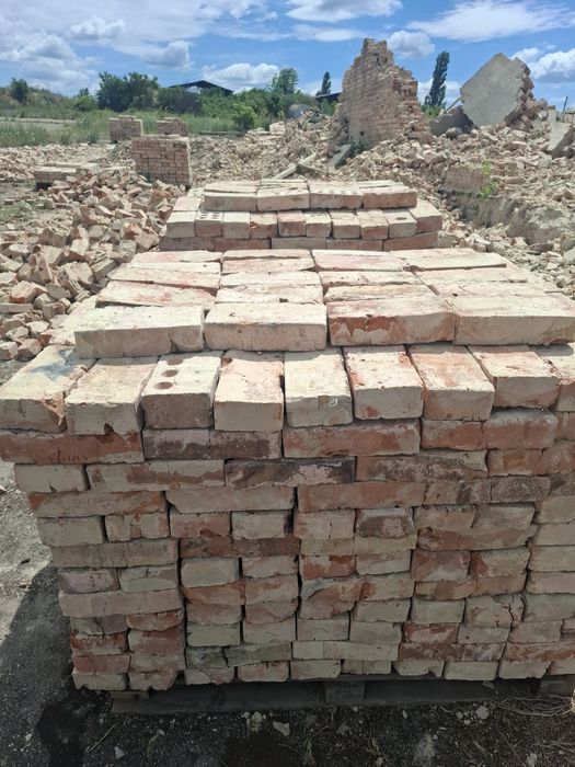 Продам кірпіч красный
