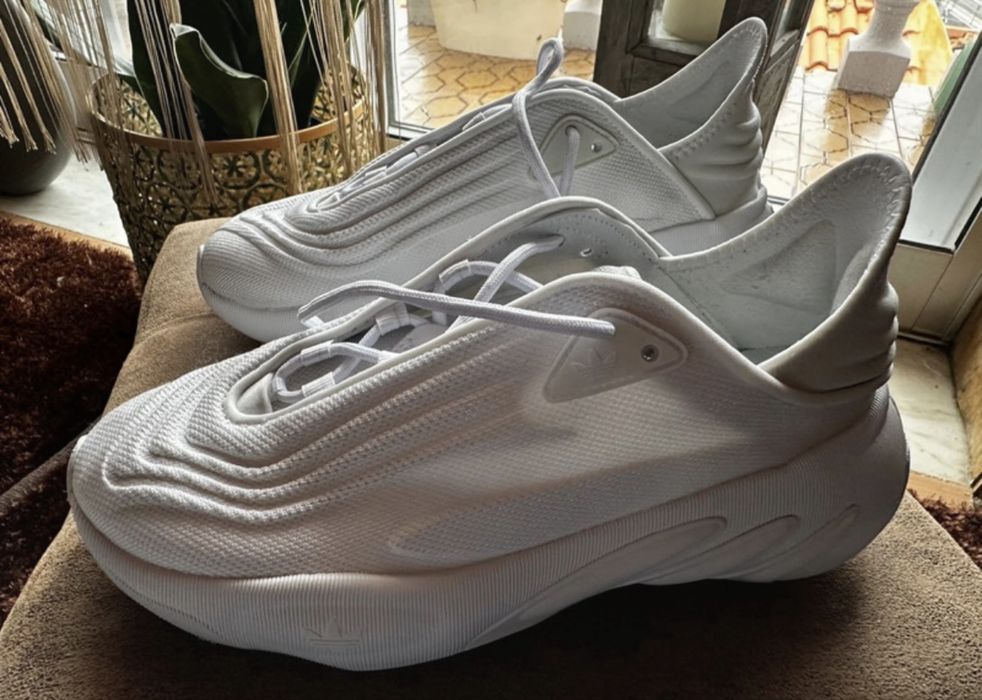 Sapatilhas Adidas tamanho 40 sapatos tenis