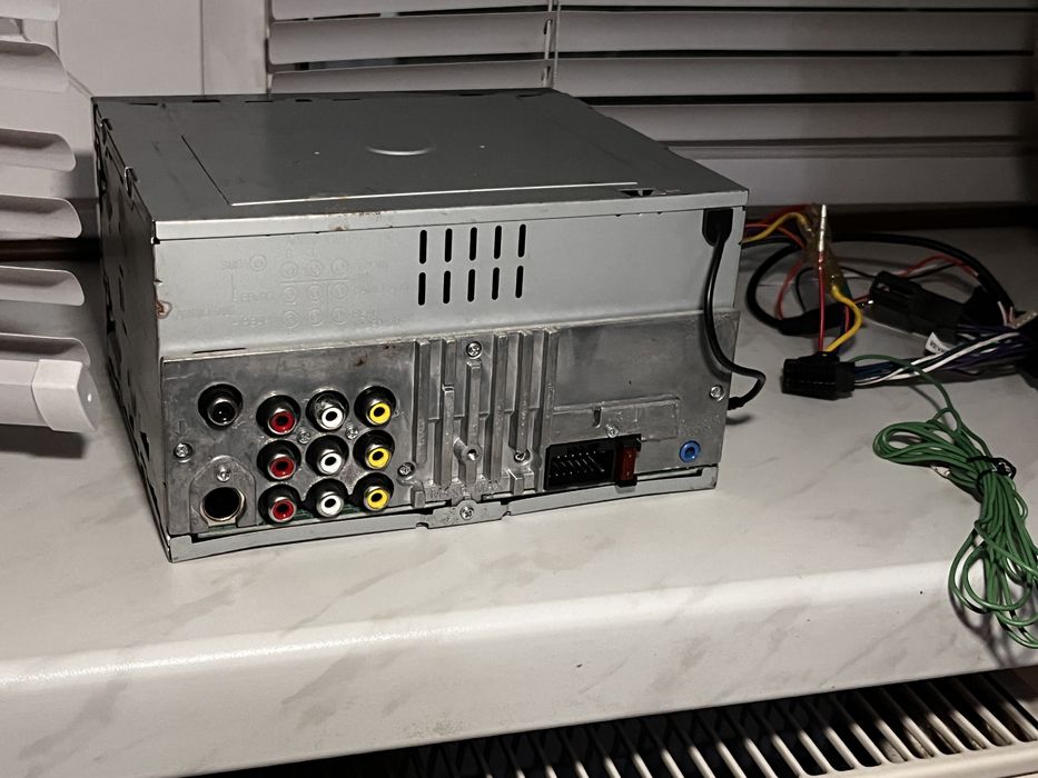 2017 / Sony XAV-V630BT / 2 din / HPF LPF , usb, aux