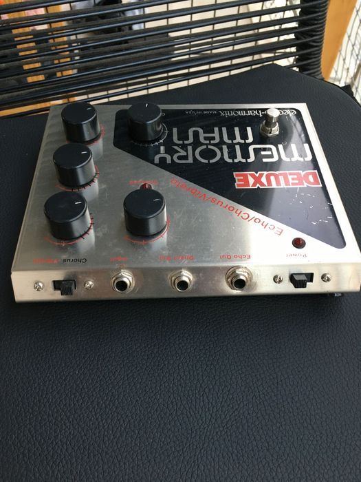 Electro Harmonix - Deluxe Memory Man - Analog Delay/Chorus/Vibrato