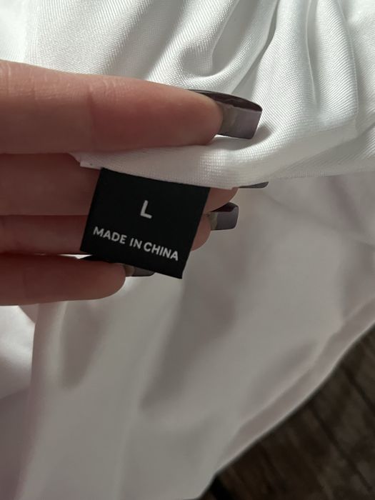 Spodnica cekinowa srebrna shein L