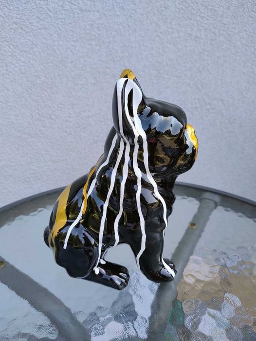 Figurka psa z zywicy