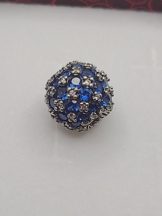 Nowy charms lśniący pave • srebro 925