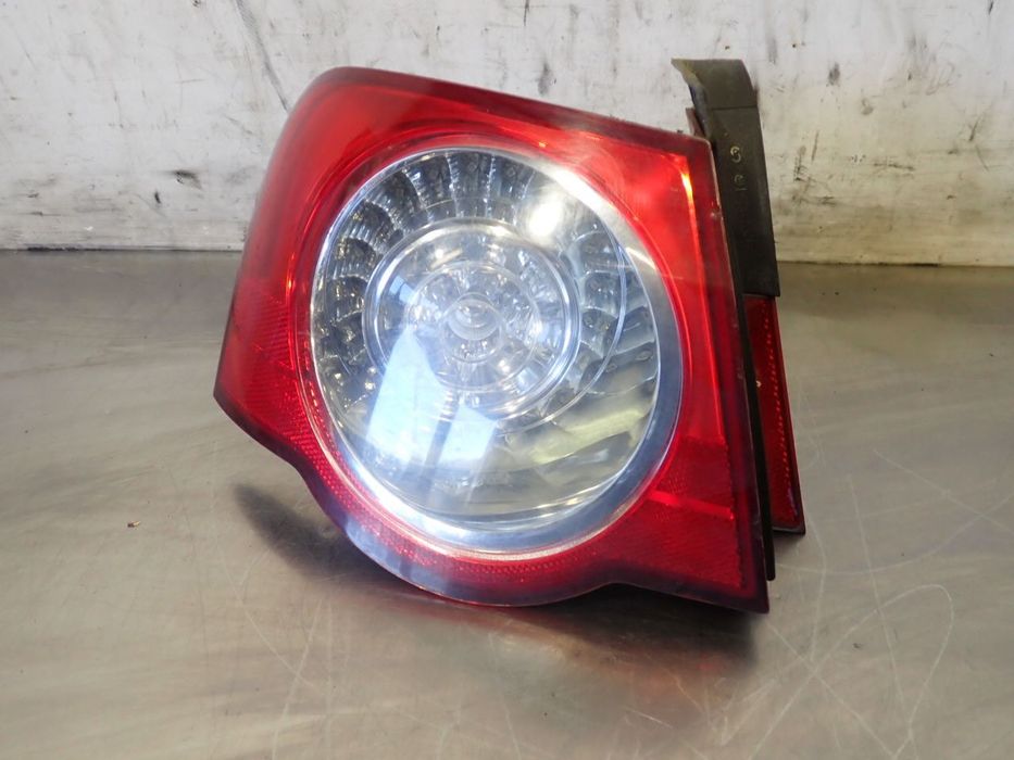 LAMPA LEWA TYLNA VOLKSWAGEN PASSAT B6 3C5945095H