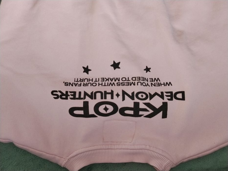 Bluza Zara róż rozmiar 122 KPOP Demon Hunters Hantrix