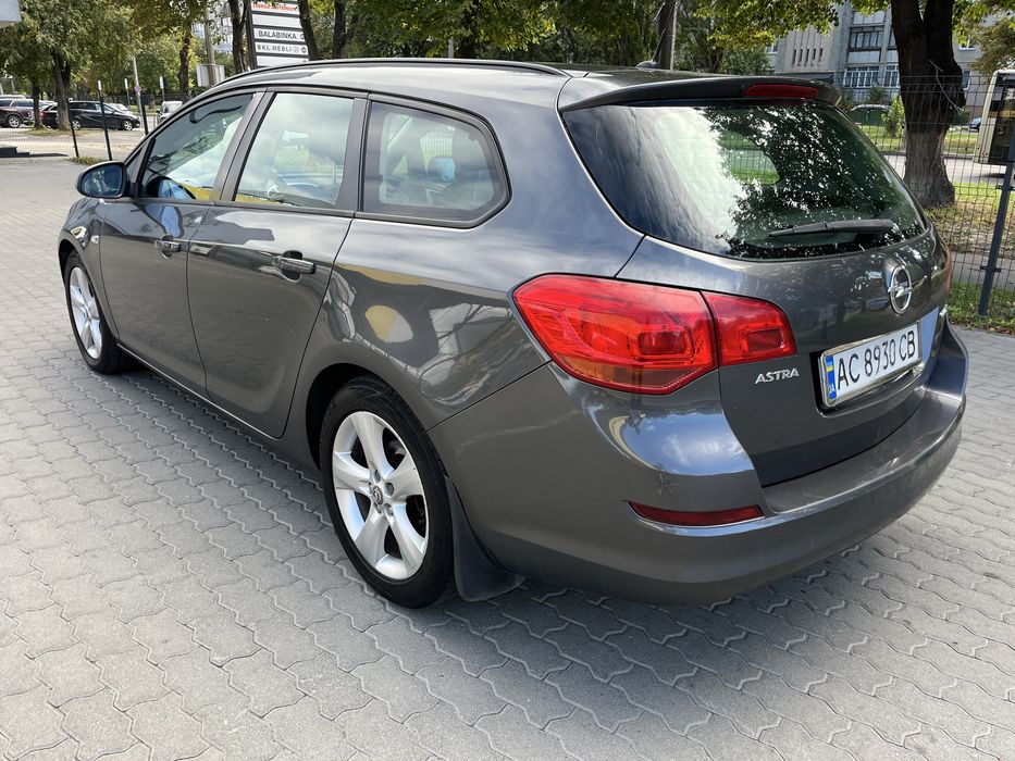 Opel Astra  J  1.3 cdi Опель Астра 1.3 дизель