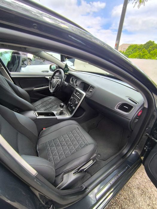 Volvo V60 drive 1.6 D