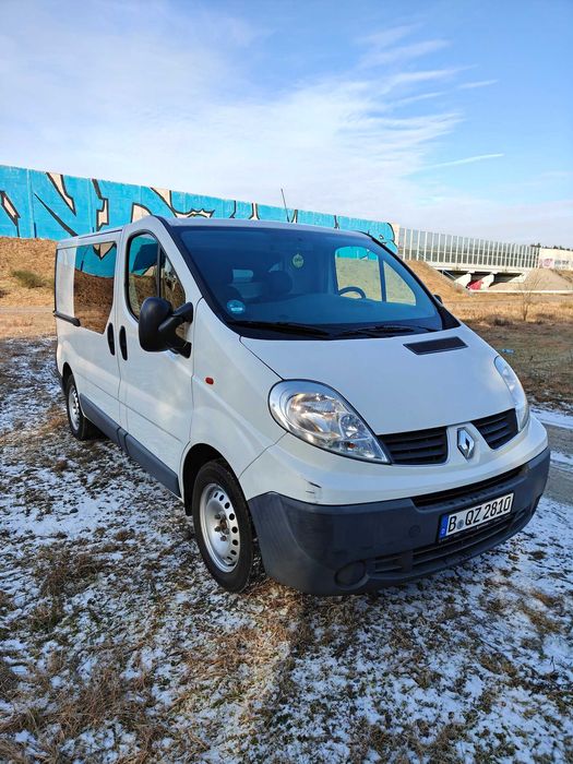 Renault Trafic  2.0 dCi , 90KM , 2013 r.  Sprowadzony do rejestracji.