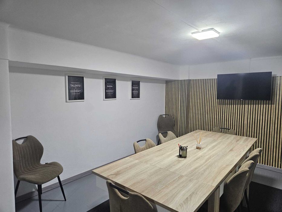 Aluga-se Espaço Multifuncional – Ideal para Eventos e Reuniões