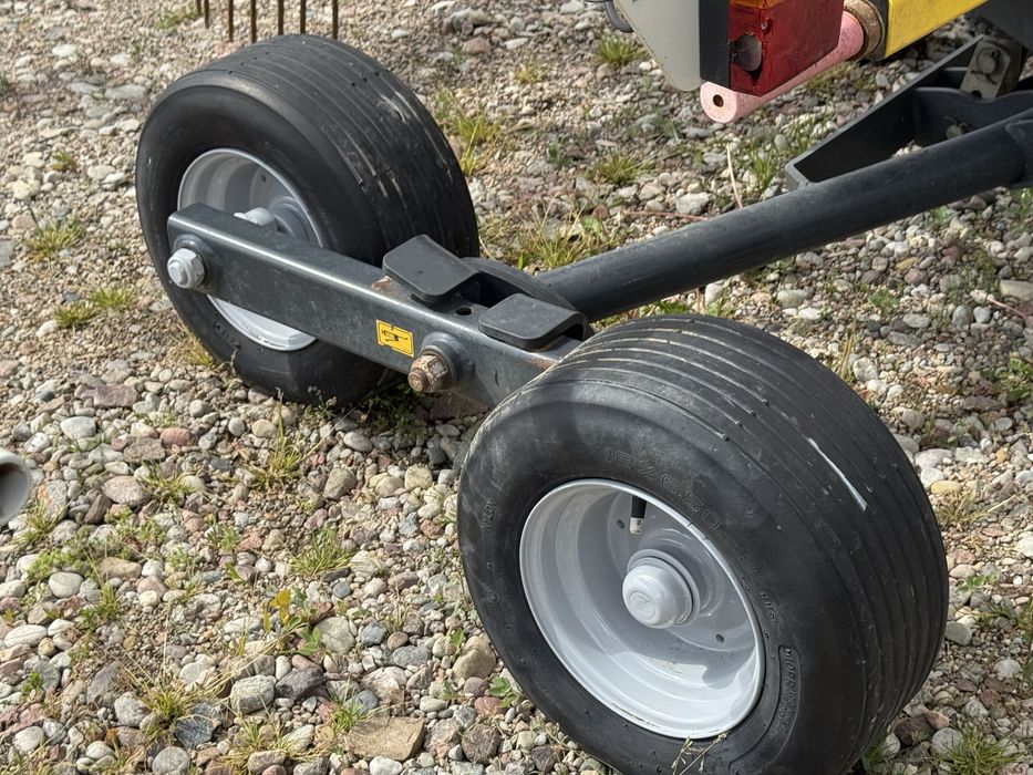 Zgrabiarka POTTINGER TOP 382 - 2015 rok - IDEALNY STAN