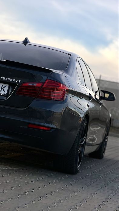 Bmw f10 535d (рестайлінг)