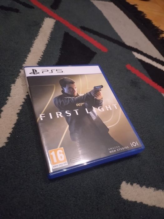 007 first light ps5 napisy pl