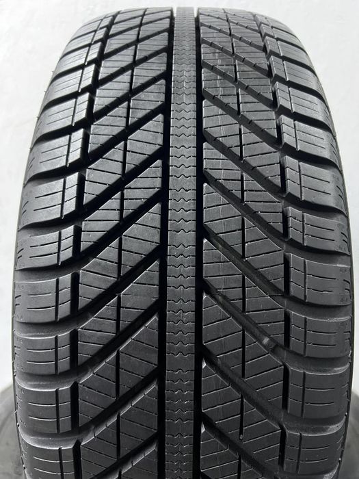 2шт всесезонні 205/55/R16 2023р Goodyear Vector 4 Seasons