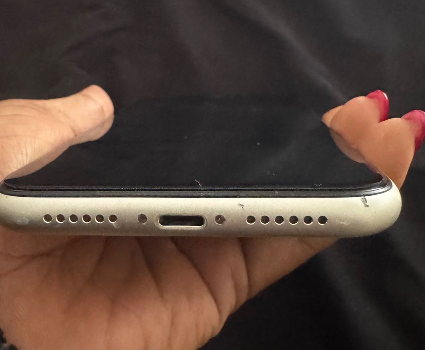 iPhone 11 64gb usado
