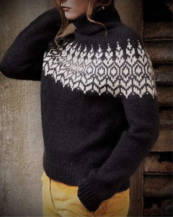 Светр жіночий під горло м’який в’язаный теплый