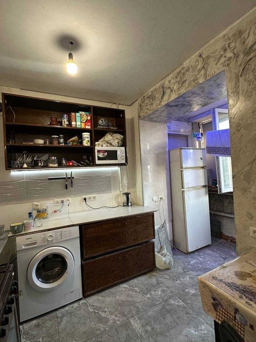Продаж 1к квартири на вул. Янгеля