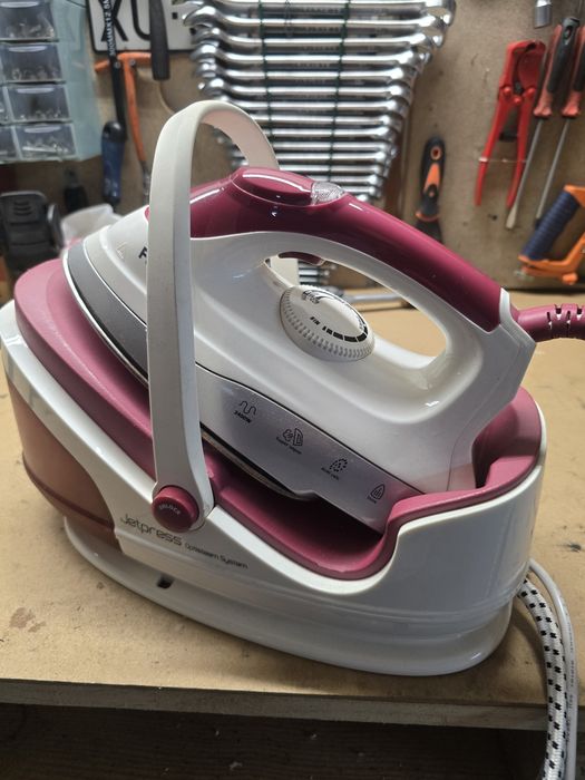 Ferro com caldeira flama