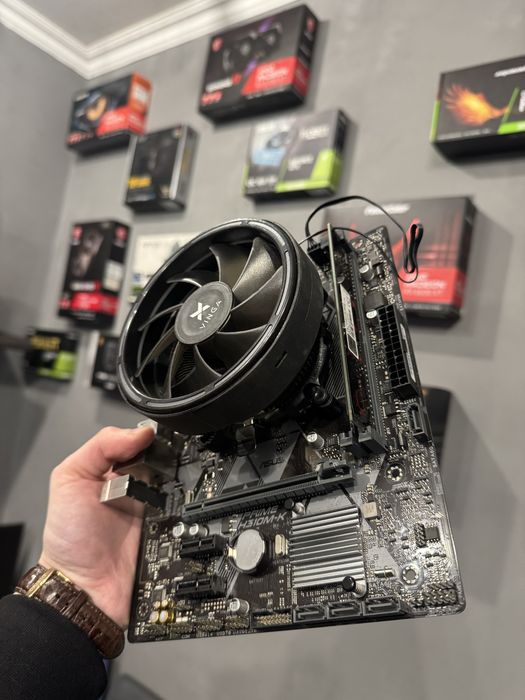 Комплект: материнкаH310M-K / і3-8100 4 ядра / 8GB DDR4 G.Skill гаранті