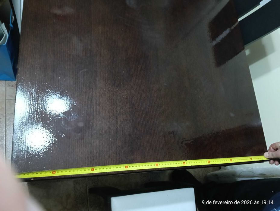 Mesa com cadeiras