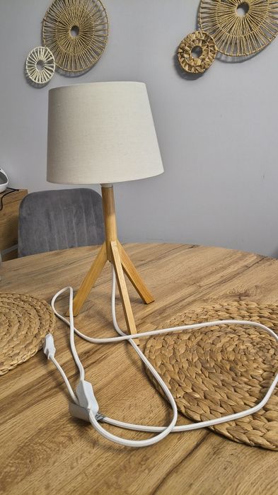 Lampka nocna.    .
