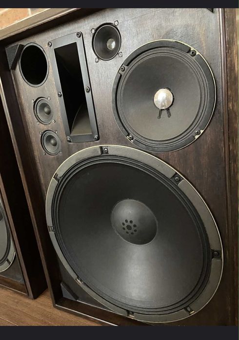 Kolumny SANSUI SP-3000