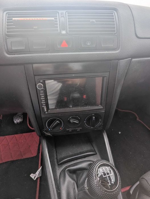 Volkswagen Golf MK4 1.6 16V SR