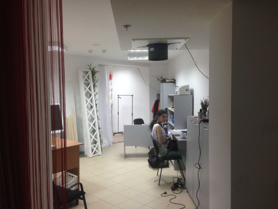 Торгівельне приміщення, салон