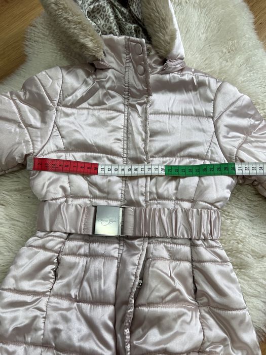 Зимняя удлиненая куртка Chicco. В Подарок шапка, шарф, перчатки