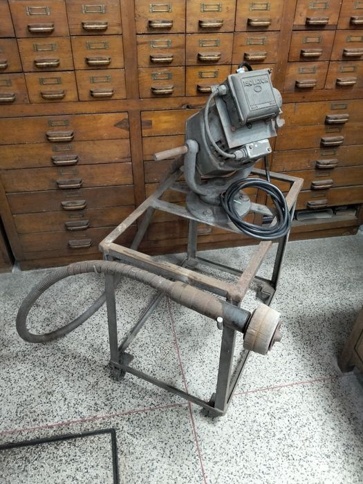 Retificadora industrial 220\380 volts
