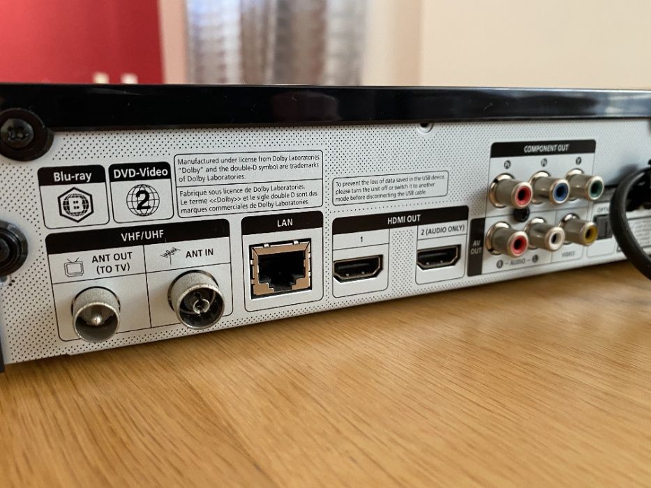 Leitor de Blu-Ray Samsung BD-D8900 com disco de 1 TB