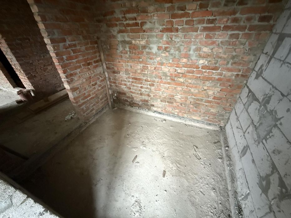 Продаж будинку на межі Брюховичі- Бірки