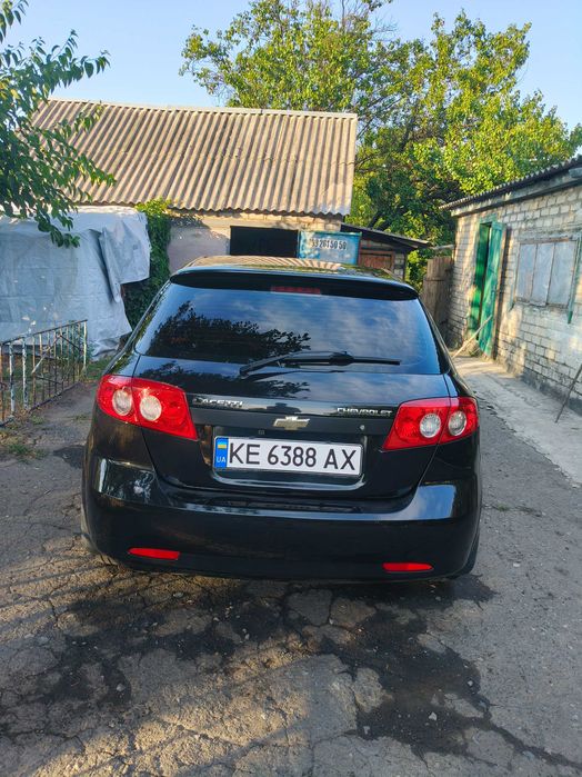 Продам автомобиль Шевроле Лачетти
