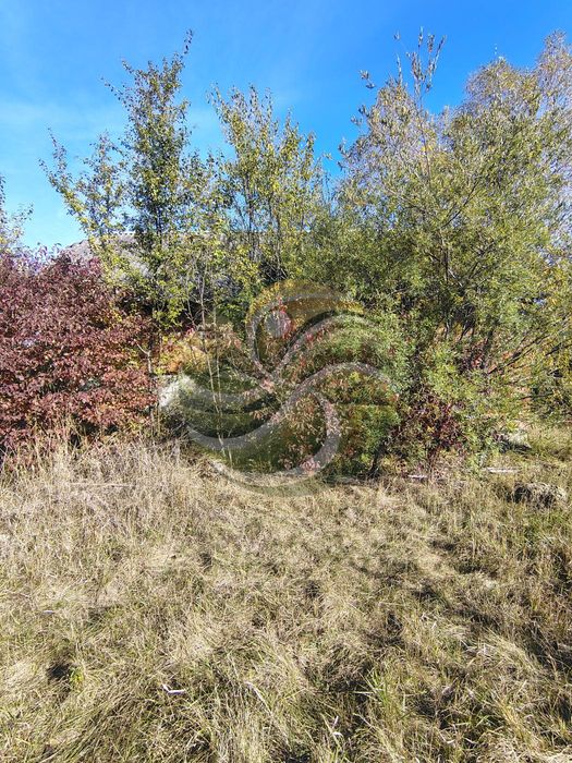 Ділянка в с.Чукалівка 16 сот з недобудовою